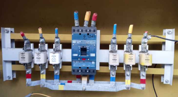 3 محطات كهرباء في إقليم الخروب ضحيّة سرقة الكابلات