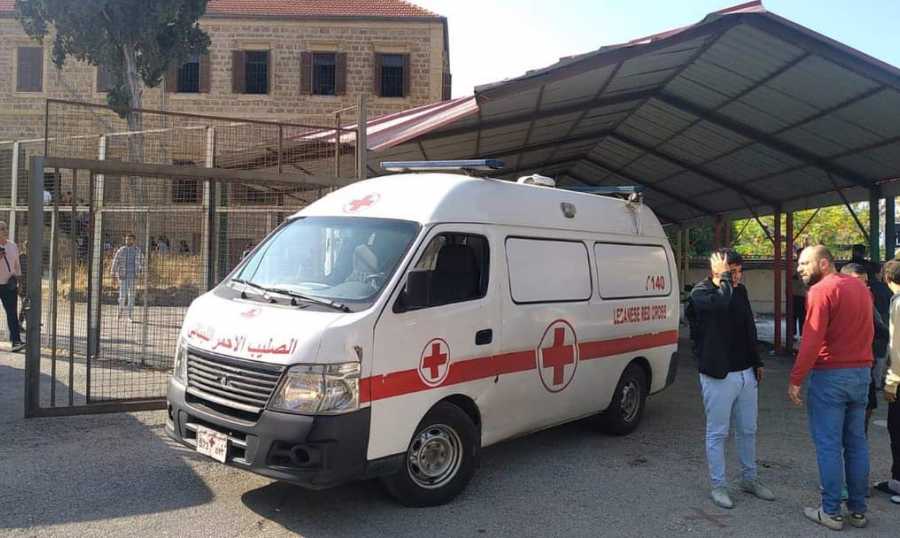 e92fd5327d2ad07a0991b7615f5deb71 إنهيار سقف داخل مدرسة في جبل محسن… هل من قتلى؟