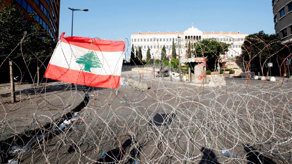 فتح الطرق المؤدية الى السرايا الحكومية
