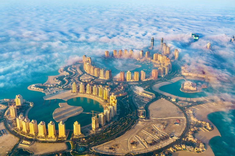 قطر مسؤولٌ قطري نفى المزاعم المتداولة