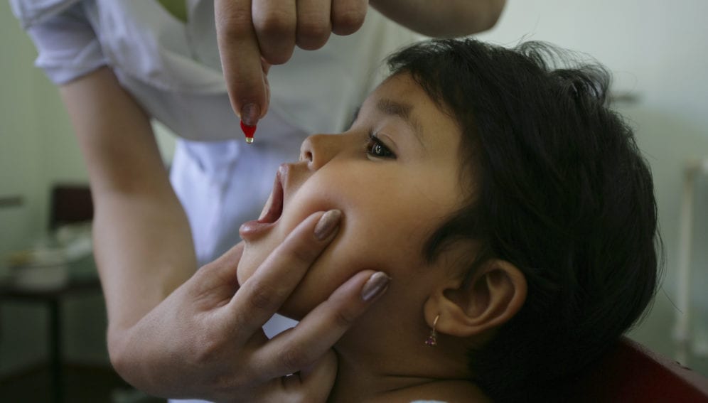 كوليرا لقاح1 تجمع الأطباء: لالزامية لقاح الكوليرا وتكثيف الإجراءات الميدانية