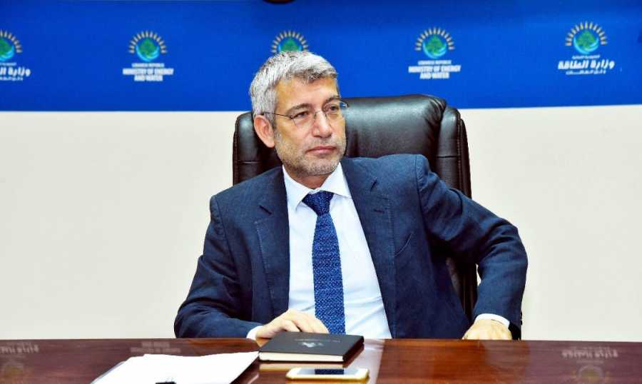 99889b0c7590f652d817868d5280b392 سجال بين فياض ومكيّة ..هذه تفاصيله!