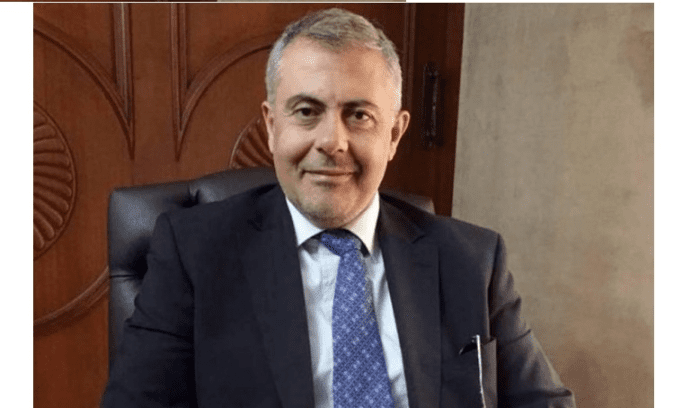 fb813b4dfe9778154679c0b300ecea24 عبود يحذر من اعتراض حرية تنقل الرواد وزائري الأماكن العامة من جنسيات معينة