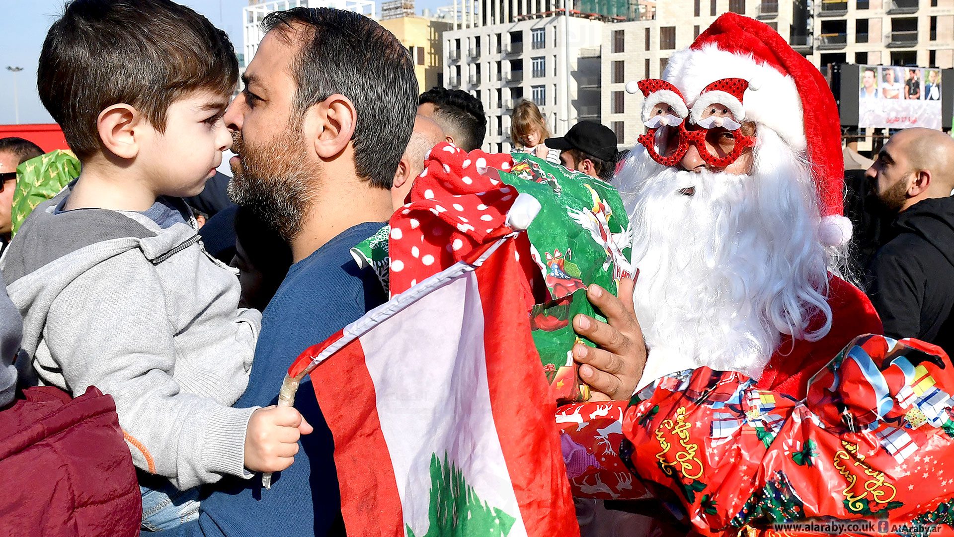 احتفالات بابا نويل بيروت