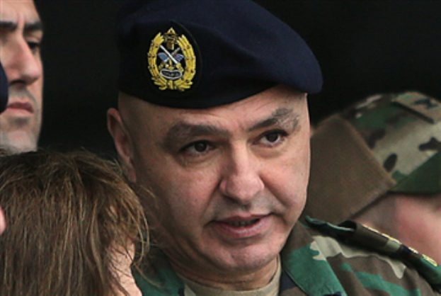 قائد الجيش77