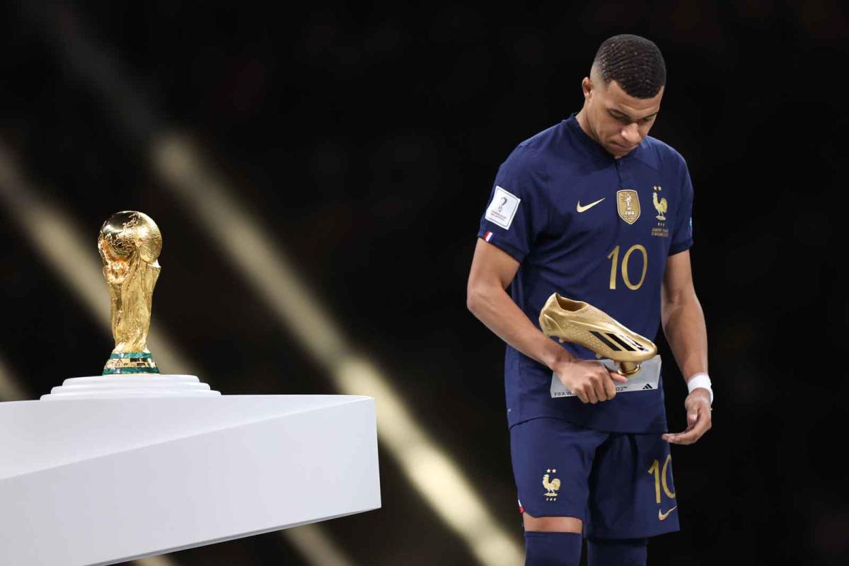 مبابي أول تعليق لمبابي بعد خروج فرنسا من “يورو 2024”
