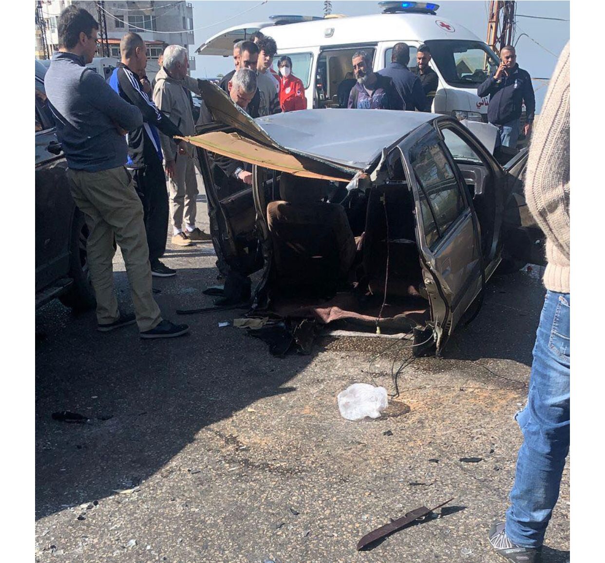 بالصور- حادث سير مروع على طريق بيت الككو