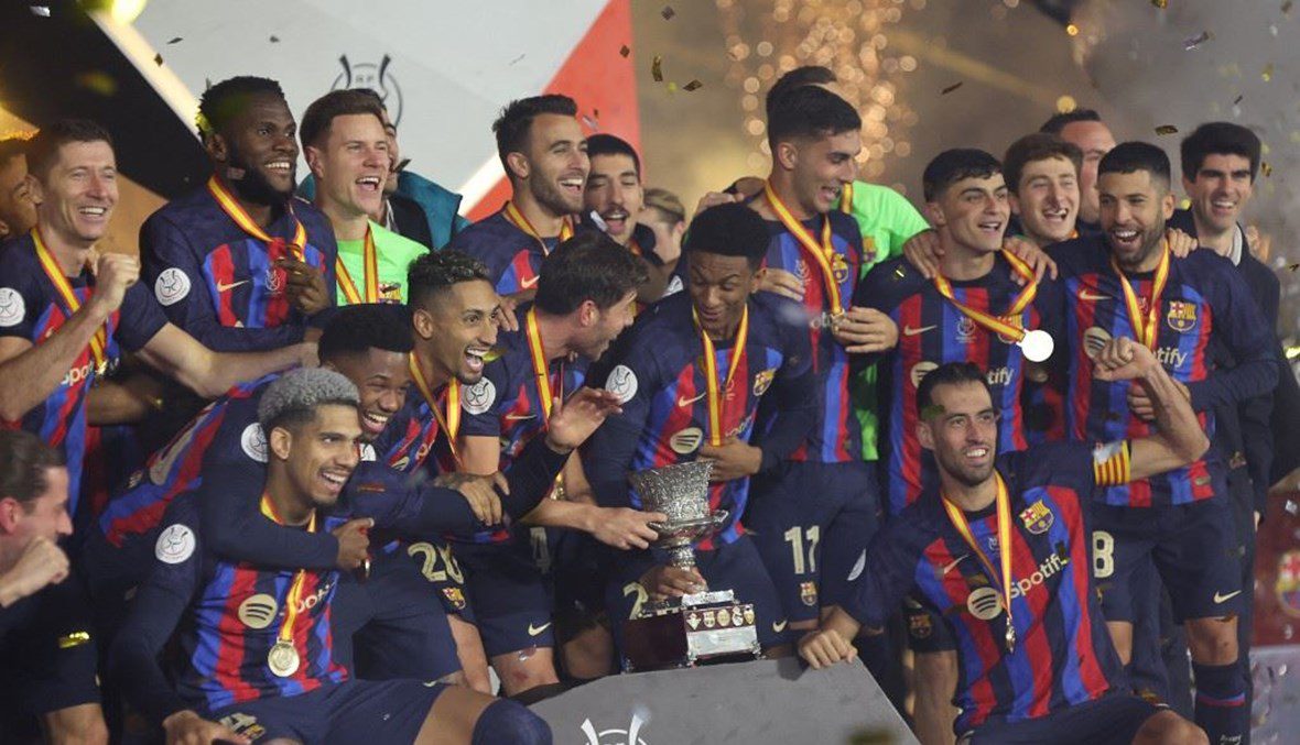 بالثلاثة.. برشلونة يهزم ريال مدريد ويحرز كأس السوبر