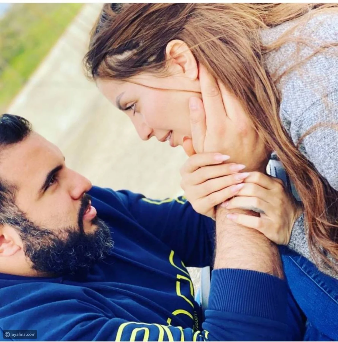 زينة كنجو وزوجها2