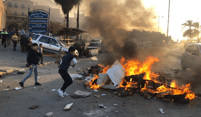 صيدا قطع الطريق البحرية طرقٌ أقفلها تردّي الوضع المعيشي