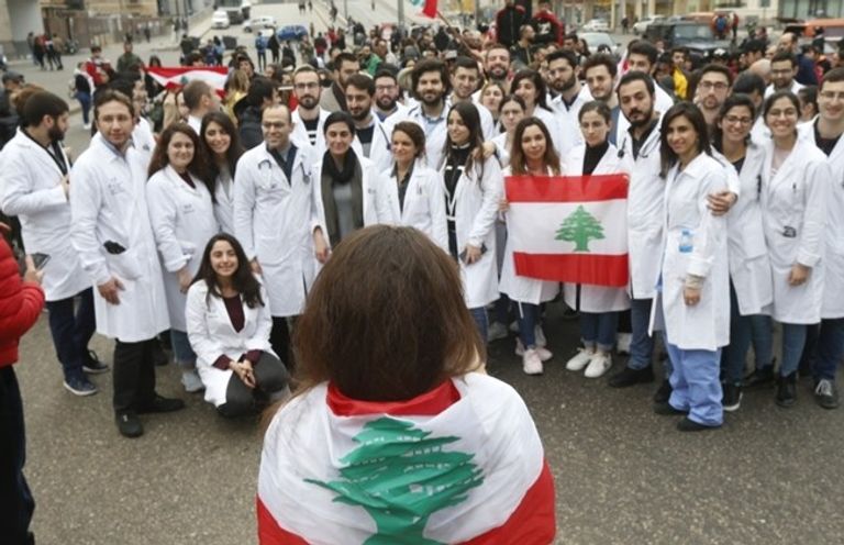 اطباء مستشفى لبنان2 «مستشفى العرب» بلا اختصاصات: وداعاً للأطباء!