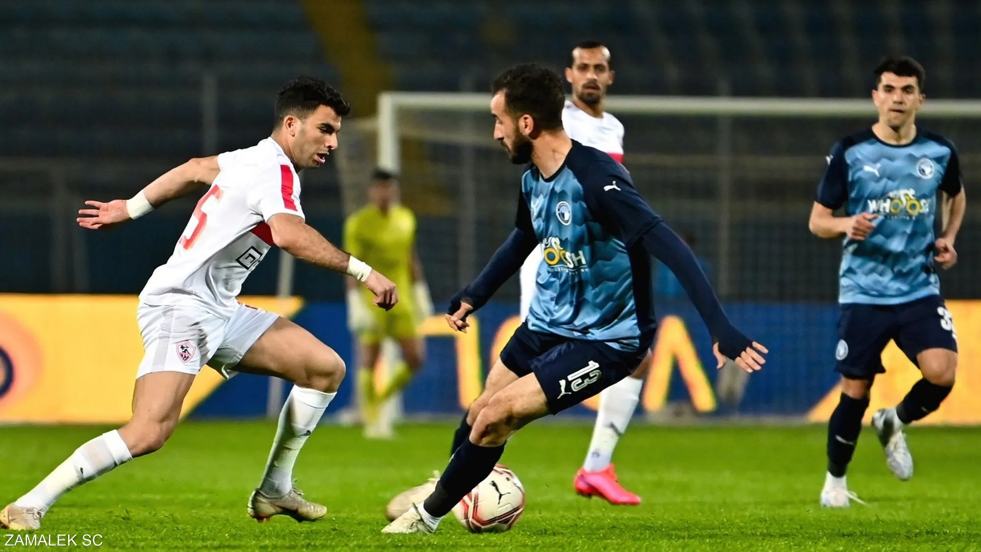 1-1602239 بتعادل سلبي.. بيراميدز والزمالك يقدمان خدمة للأهلي