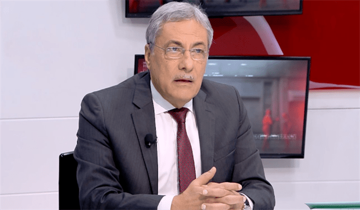 وزير العدل اللبناني هنري خوري وزير العدل رد على ميقاتي : غير صحيح أن موقفي داخل الجلسة مختلف عن موقفي خارجها! وأنا متمسك بإقالة سلامة