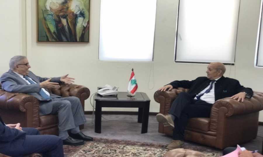 لودريان يختتم زيارته ببو حبيب