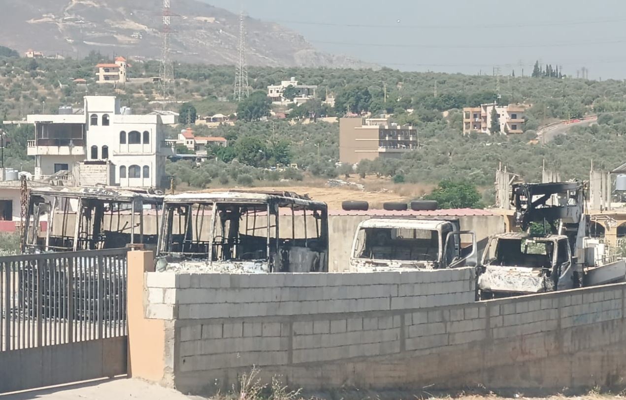 احراق حافلات