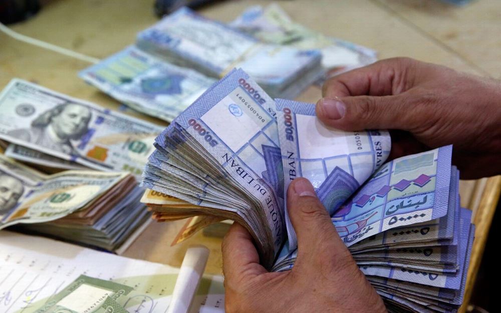 كيف افتتح سعر صرف دولار السوداء صباح اليوم؟