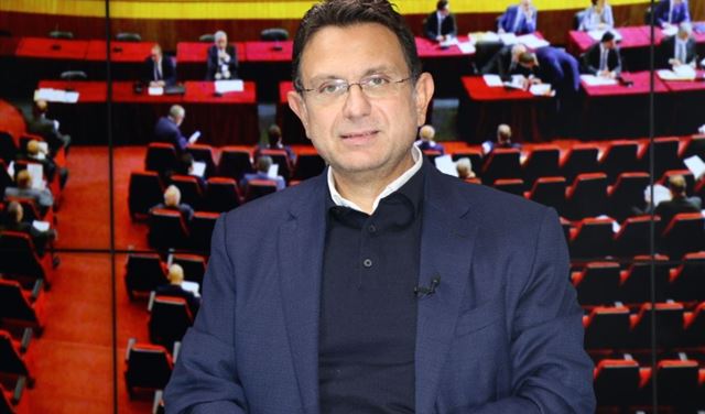فريد الخازن1 الخازن من معراب: يجب تطبيق الطائف والإلتزام بالدستور