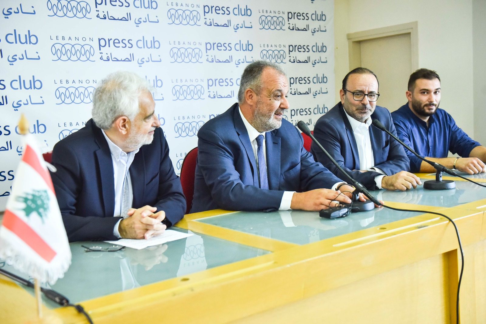جسور “جسور” تُطلق فيلمًا وثائقيًا عنوانه “لبنان يُصدّر السيارات الألمانية لألمانيا”