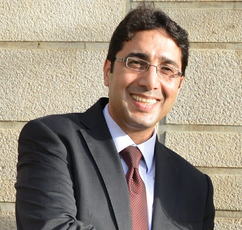 سليم شاهين سليم شاهين: على الجميع تحمل مسؤولياته في هذه اللحظة التاريخية التي تمر بها البلاد