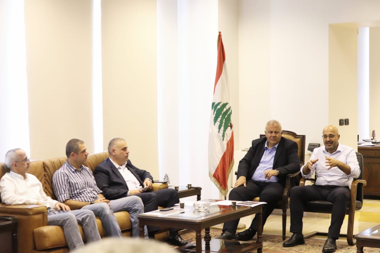 اجتماع في مكتب محافظ بيروت لمعالجة مشكلة النفايات