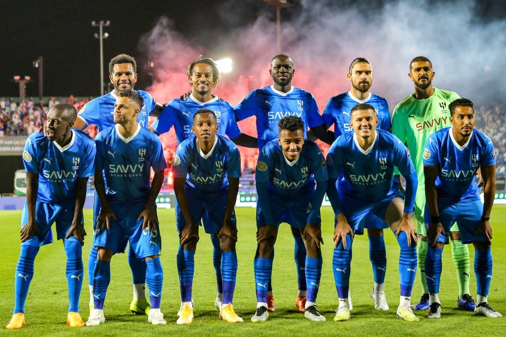 قمة سعودية بين الاتحاد والهلال… والسد يصطدم بالشرطة