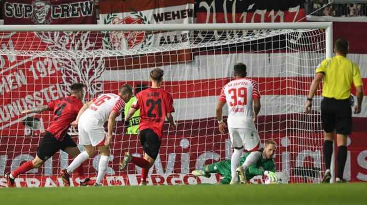 كأس المانيا: لايبزيغ يحسم تأهله بصعوبة امام فيهين