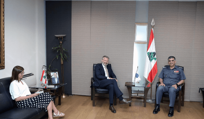 6fde4e8cd5af1383ccb8aa76ca87ad98 عثمان وسفير الدنمارك يُناقشان الأوضاع العامة في البلاد