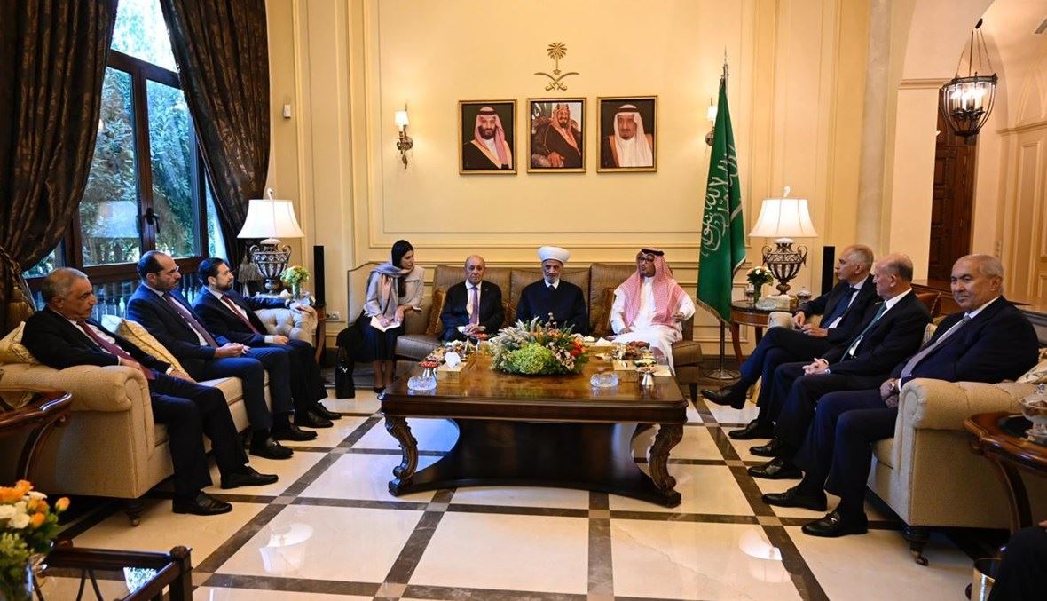 النواب السنة السفارة