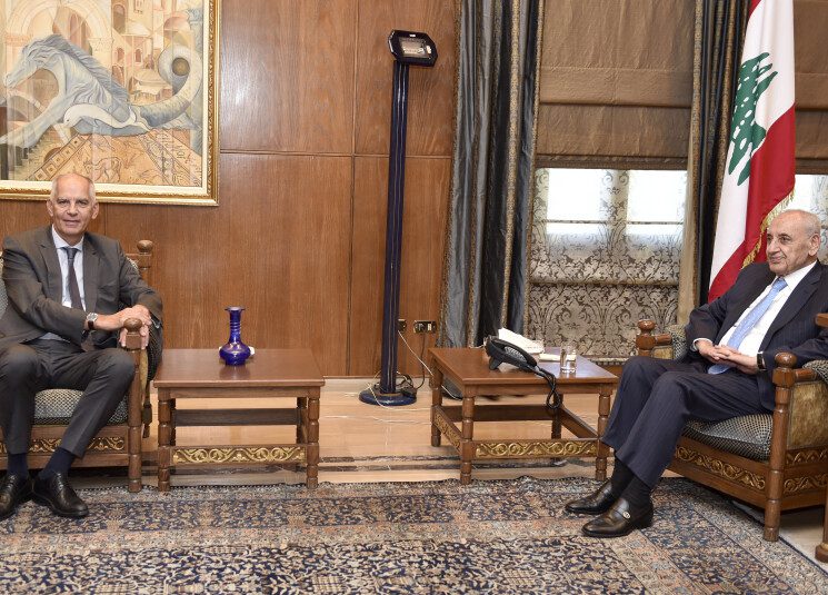 بري ماغرو