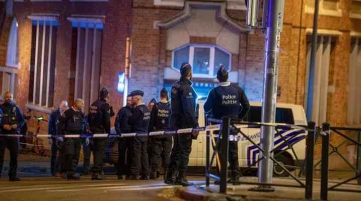 4358114_1697488296 ايقاف مباراة بلجيكا والسويد لمقتل شخصين