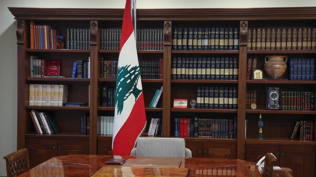 العلم اللبناني 4 رسالة تهنئة للرئيس المكلّف من السلك القنصلي الفخري في لبنان
