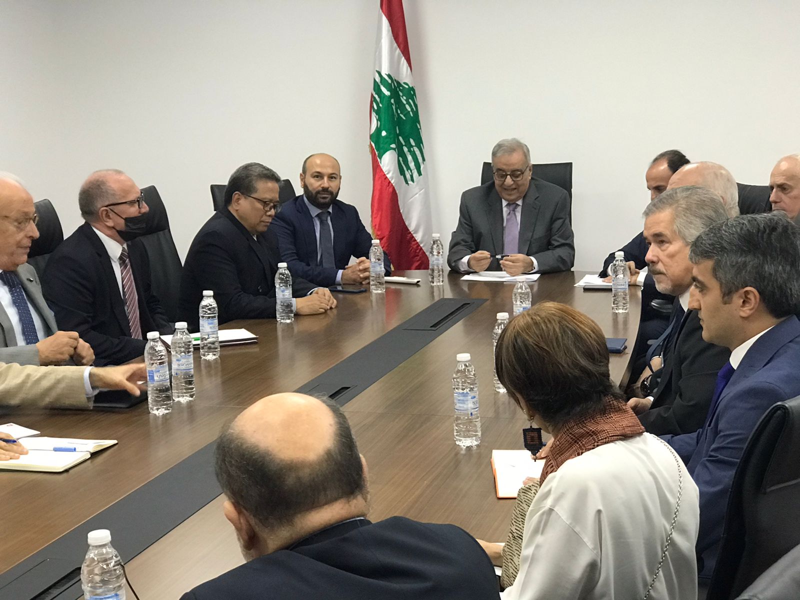 بو حبيب بعد لقائه السفراء بو حبيب بعد لقائه 9 سفراء معتمدين في لبنان: العالم اليوم أمام خيارين