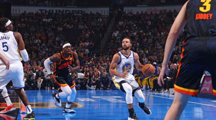 NBA: صراع صدارة المجموعة الغربية ينطلق بين الواريرز والناغتس