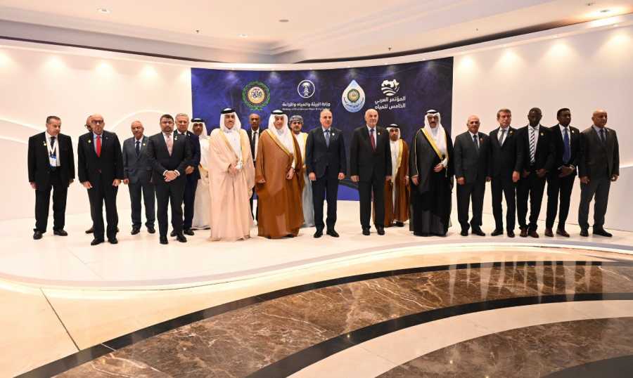 فياض مشاركاً في المؤتمر العربي الخامس للمياه في الرياض