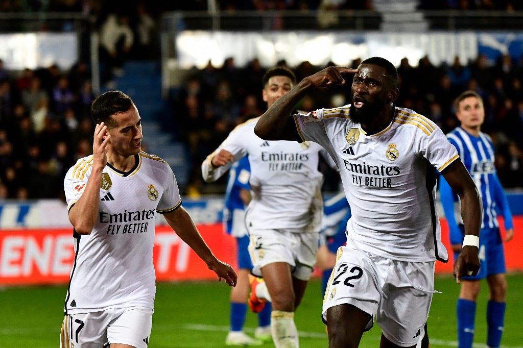 ريال مدريد ينهي العام في الصدارة بفضل هدف قاتل من فاسكيز