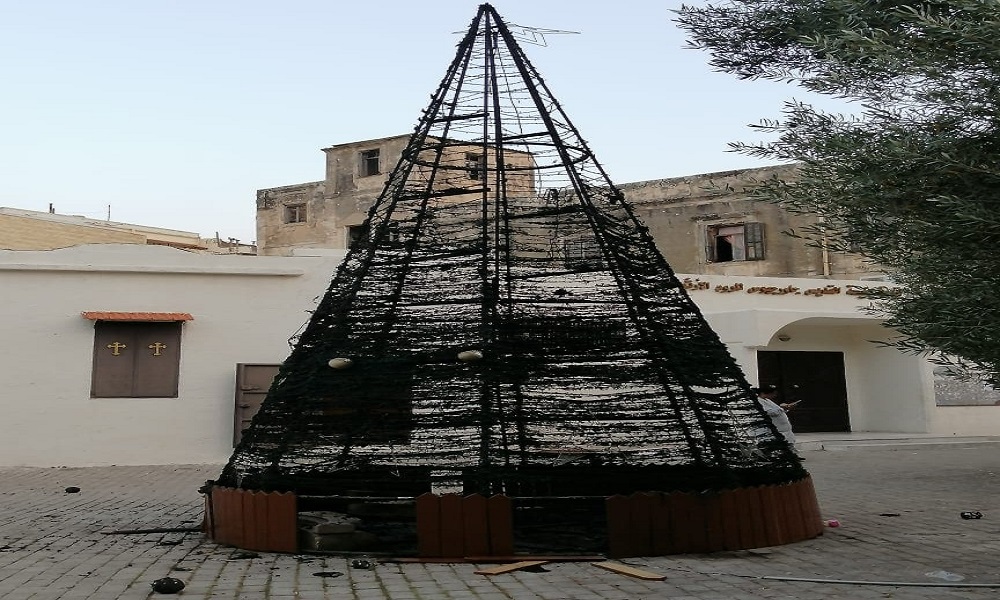 شجرة الميلاد الميناء