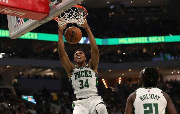 4290228_1705296484 NBA: مينسوتا يفوز على الكليبرز وميلووكي يتخطى سكرامنتو بعد وقت اضافي