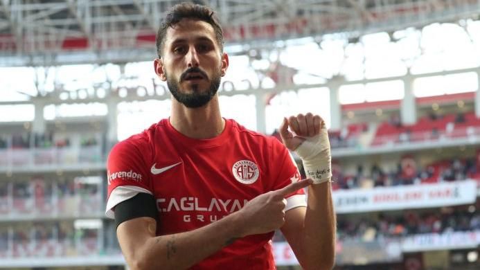 توقيف لاعب كرة قدم إسرائيليّ في تركيا