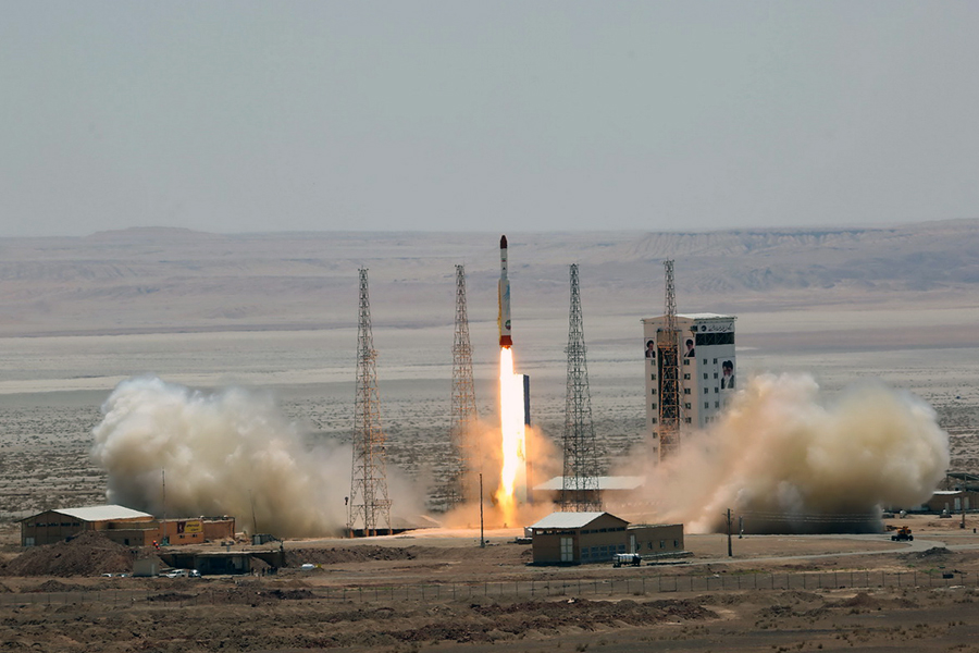 IranRocketMissileLaunchSimorgh