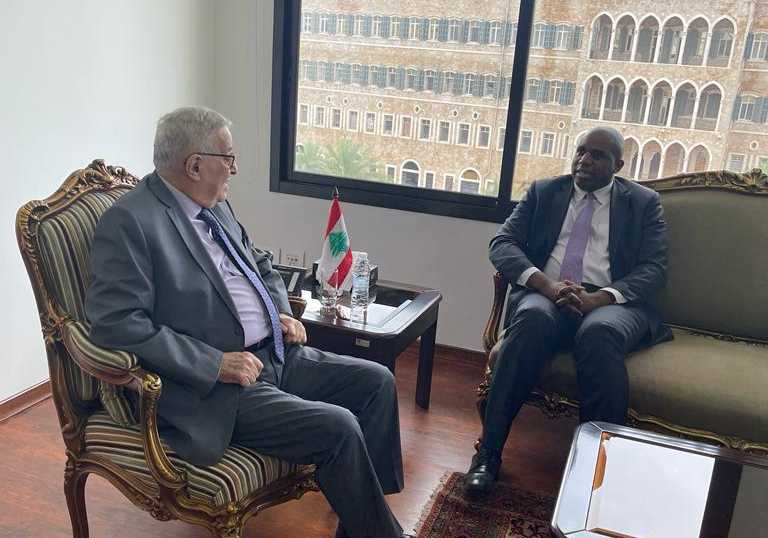 وزير خارجيّة حكومة الظلّ البريطانيّة في الخارجيّة.. فالسرايا