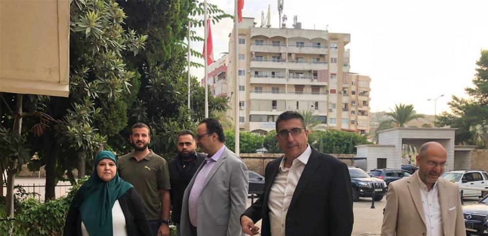 حجّار يجول في المناطق الحدوديّة