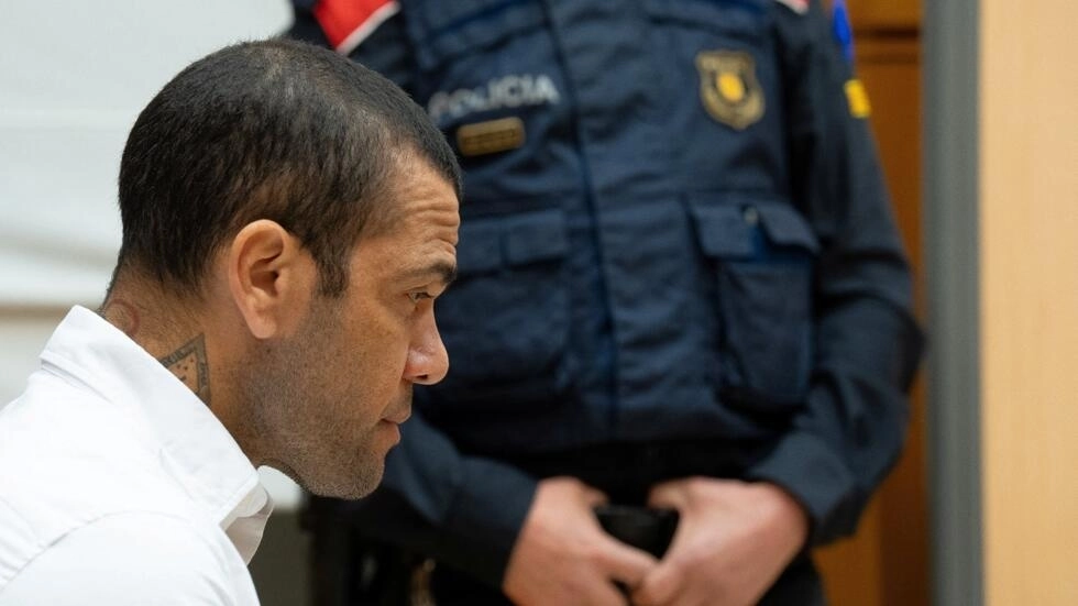 2024-02-05T102318Z_929683575_RC29W5A2JMA3_RTRMADP_3_SOCCER-CRIME-DANI-ALVES