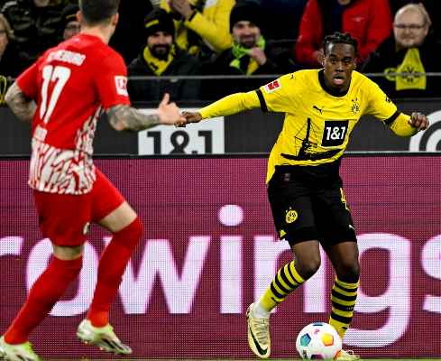 5310819_1707514263 الدوري الالماني: بوروسيا دورتموند يتخطى فرايبورغ بثلاثية