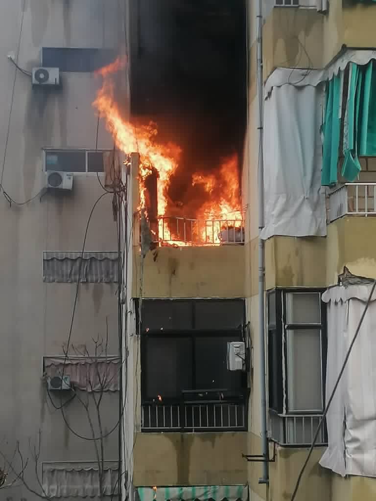 شقة في بيروت حريق حريق داخل شقّة سكنيّة، والسبب مدفأة