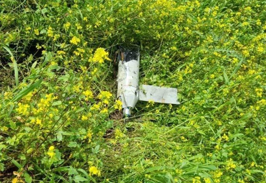طائرة مسيرة تنفجر القناة 12 الإسرائيلية: إنفجارٌ قوي أحدث حفرة قرب بحيرة طبريّا