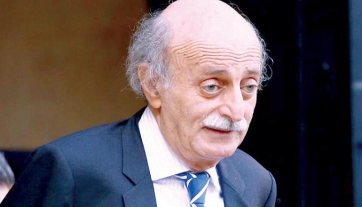 R (2) جنبلاط بحث مع هوكستين مساعي التّهدئة جنوبًا