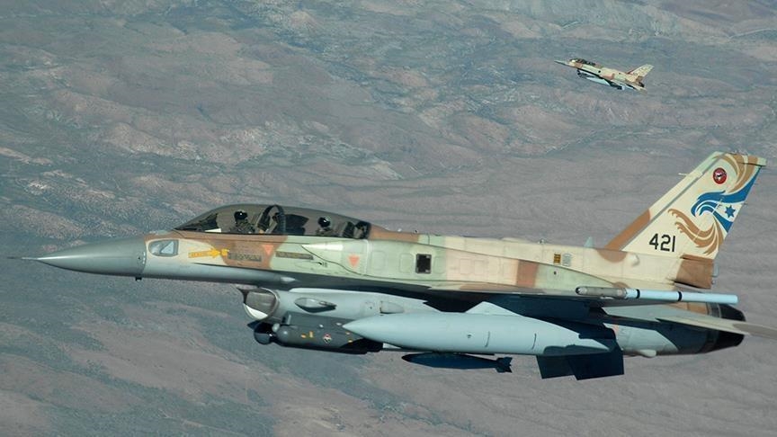 تحليق للمقاتلات الإسرائيلية فوق مدينة بعلبك