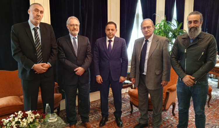 mansouri 2 أموال نقابة المهندسين المحتجزة على طاولة البحث مع منصوري