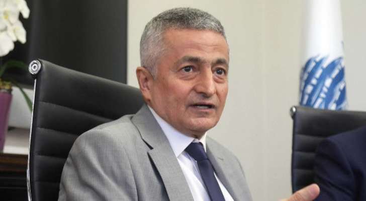 wazir el mell نفيٌ من وزير الماليّة بشأن السحوبات على الـ 25000 ليرة