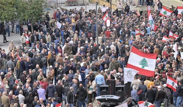 HQSHYHOHXY متأسّفاً على حجج تأخير الرواتب، حراك العسكريين المتقاعدين: نطالب بسلسلة رتب ورواتب